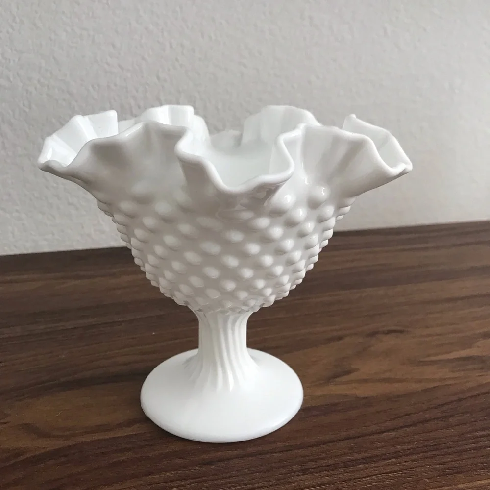 🔻🔻🔻Vintage fenton glass hobnail compote pedestal candy dish - Picture 2 of 6